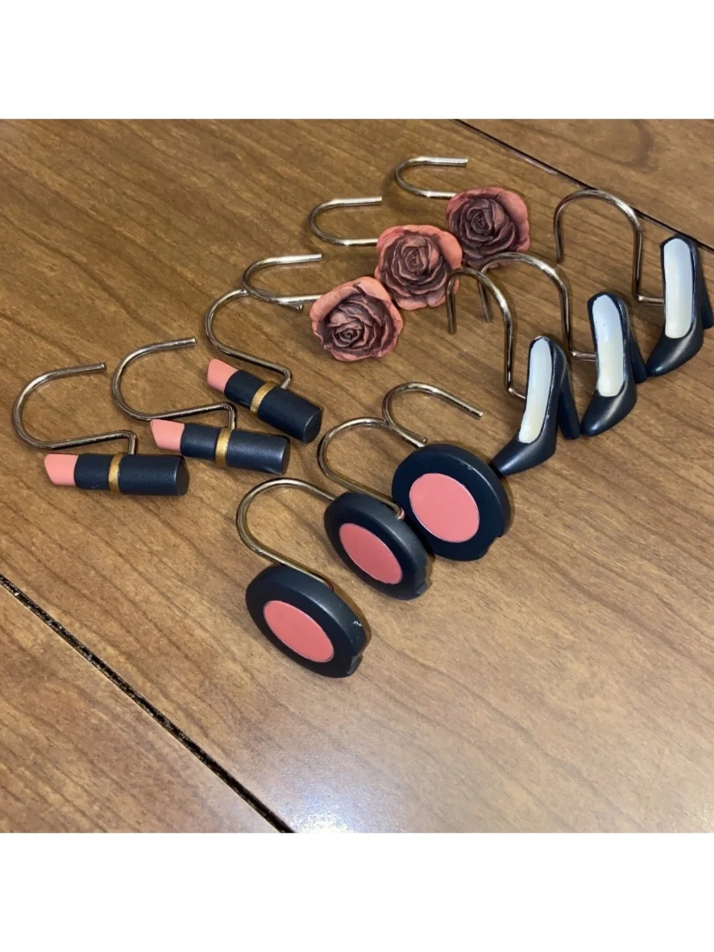 Set Of 12 Women Fashionista Makeup Artsy Design Shower Curtain Hooks New.